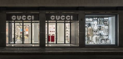 residenza gucci milano|Gucci Opened Its Fully Renovated Store In Via Monte .